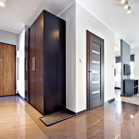 P&O Serviced Apartments Nowy Ursus Warsaw Exterior photo